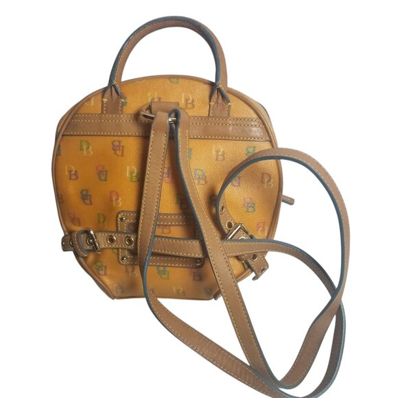 Vtg Dooney & Bourke Women's Orange Monogram Small Backpack - Picture 2 of 13